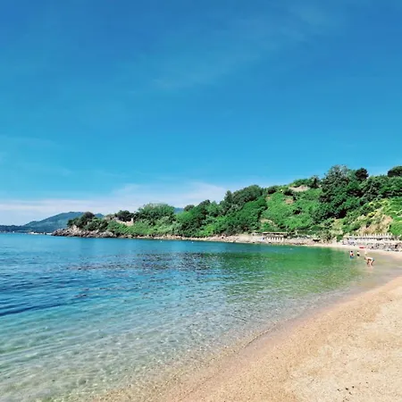 With Private Jacuzzi * Castelnuovo Magra